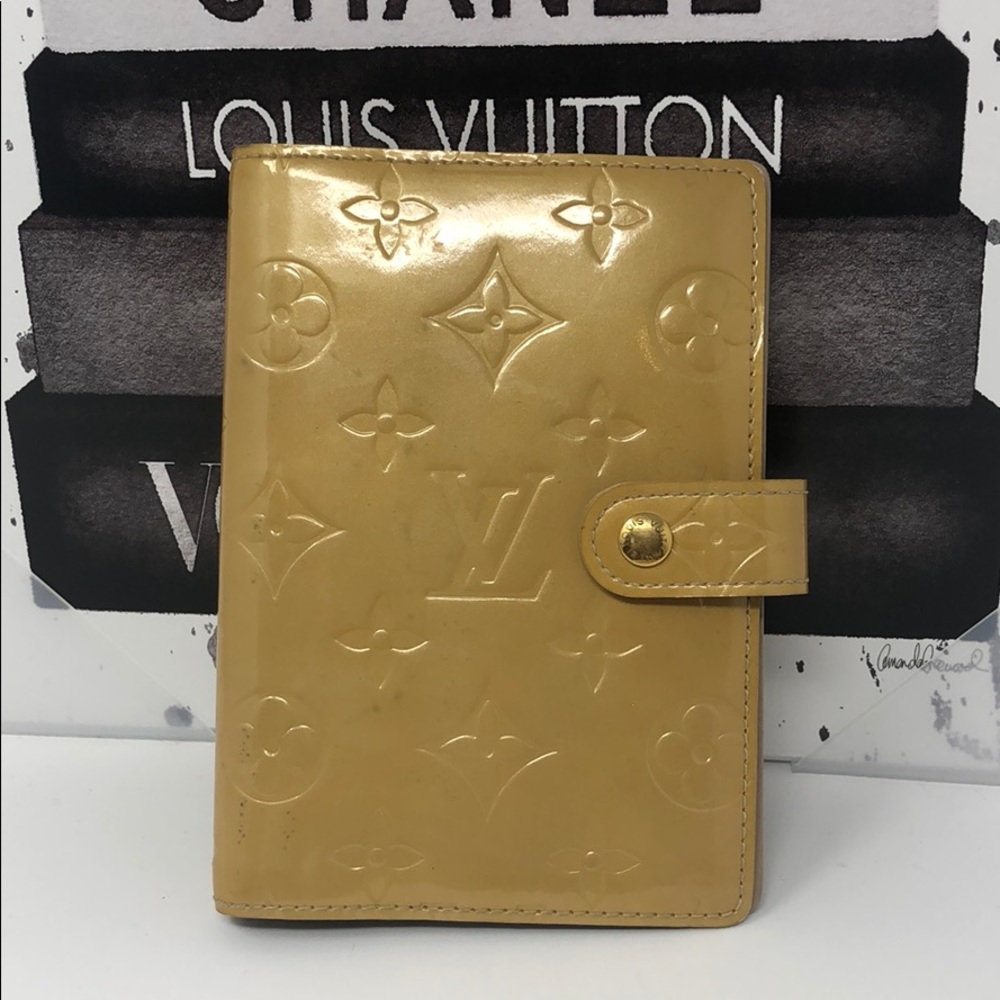 COPY - Louis Vuitton agenda cover pm
